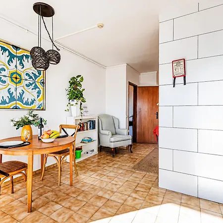 Lejlighed No Snow, 300 M From The Beach, King Size Bed, Fast Wi-fi *