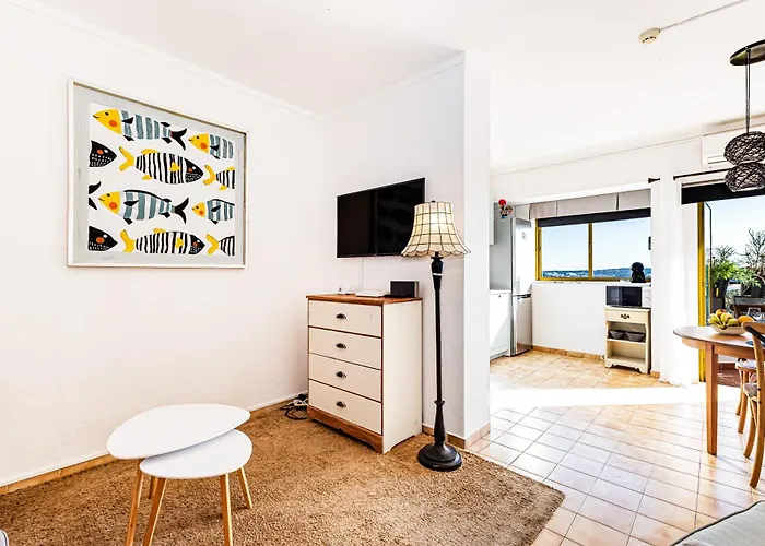 No Snow, 300 M From The Beach, King Size Bed, Fast Wi-fi Appartamento *