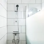 No Snow, 300 M From The Beach, King Size Bed, Fast Wi-fi