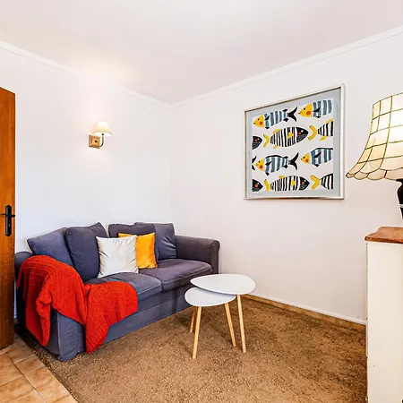 아파트 No Snow, 300 M From The Beach, King Size Bed, Fast Wi-fi